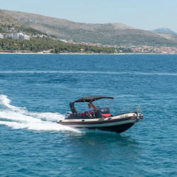 aquamaxb23f-split-trogir-rib