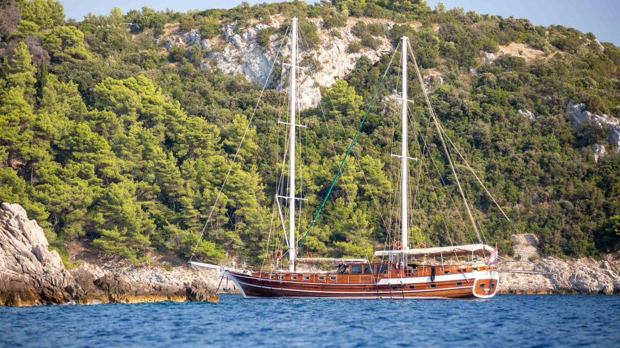 gulet-anna-marija-6cabins-12pax-crew