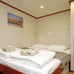 Aria Rijeka 18 cabins 33 pax 32