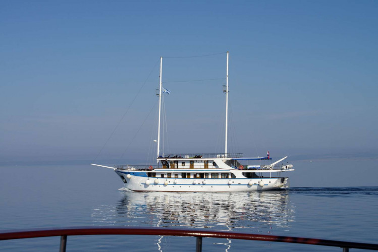 Aria Rijeka 18 cabins 33 pax 9