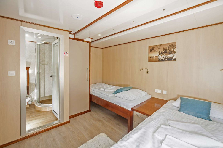 Carpe Diem 17 cabins 35 pax Zadar 39