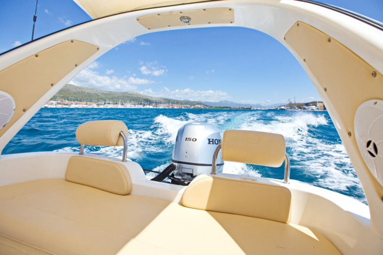 aquamaxb20f-split-trogir-rib