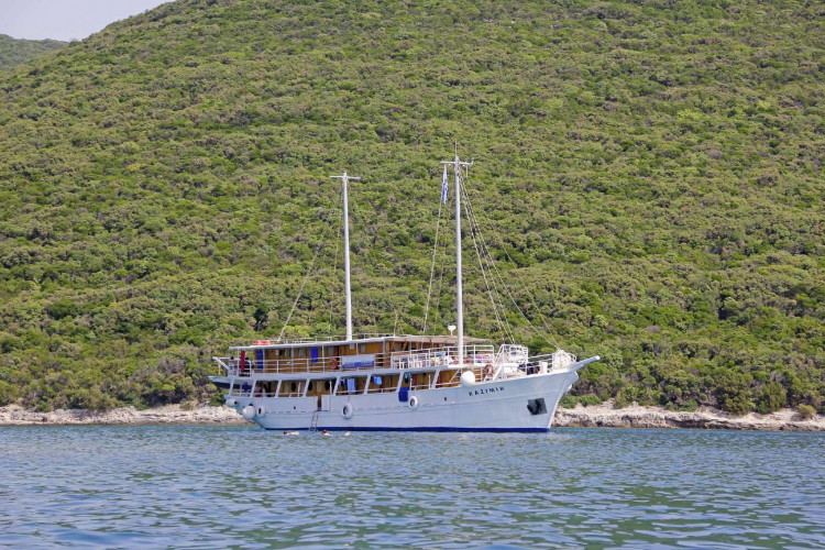 Kazimir 15 cabins 36 pax Zadar 11