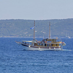 Orkan 10 cabins 20 pax Trogir 12