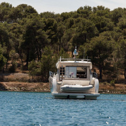 Prestige 550S Atonika 7pax Sibenik motor yacht 25