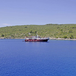 Vilma 13 cabins 28 pax trogir 11