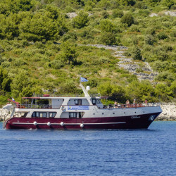 Vilma 13 cabins 28 pax trogir 19