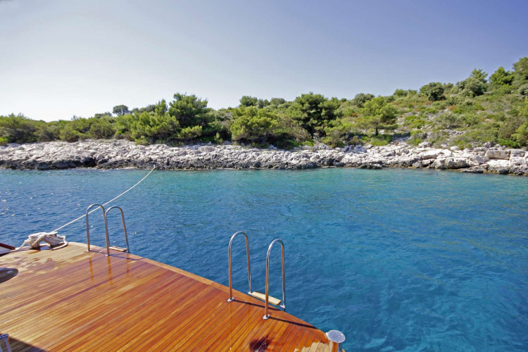 azzurro 19 cabins 40 pax trogir 18