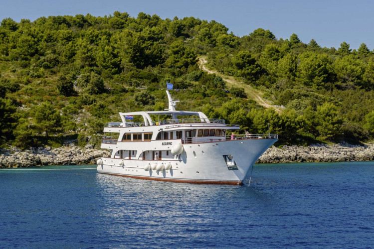 azzurro 19 cabins 40 pax trogir 6