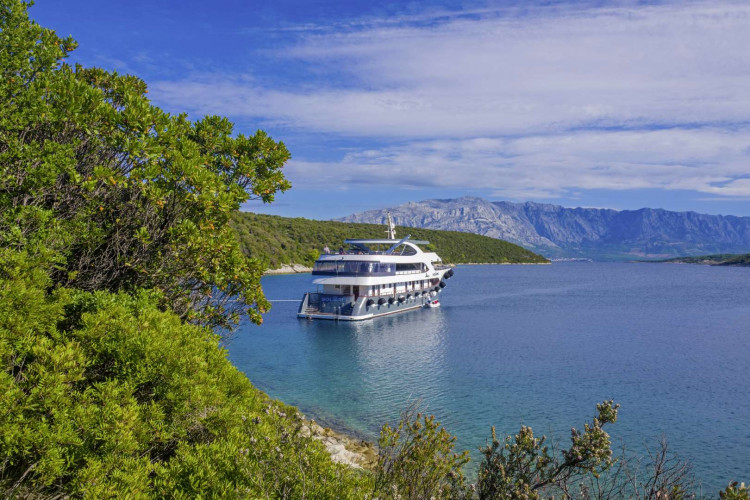 solaris 19 cabins 39 pax dubrovnik 28