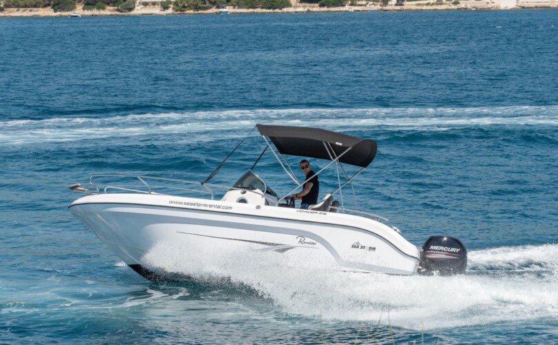 ranieri-speedboat-rent-boat-trogir-150HP