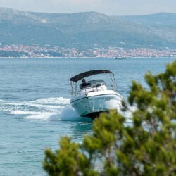 ranieri shadow22 trogir 8pax speedboat 6