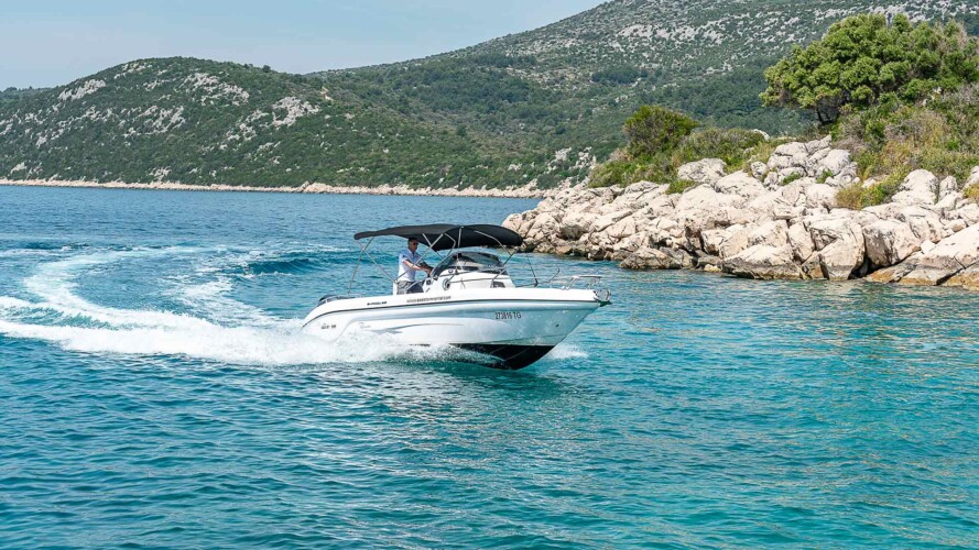 ranieri shadow22 trogir 8pax speedboat 7